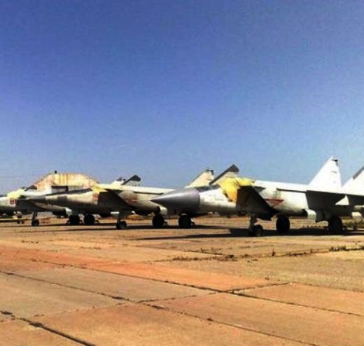 МиГ-25 остава на въоръжение в сирийските ВВС (снимки)