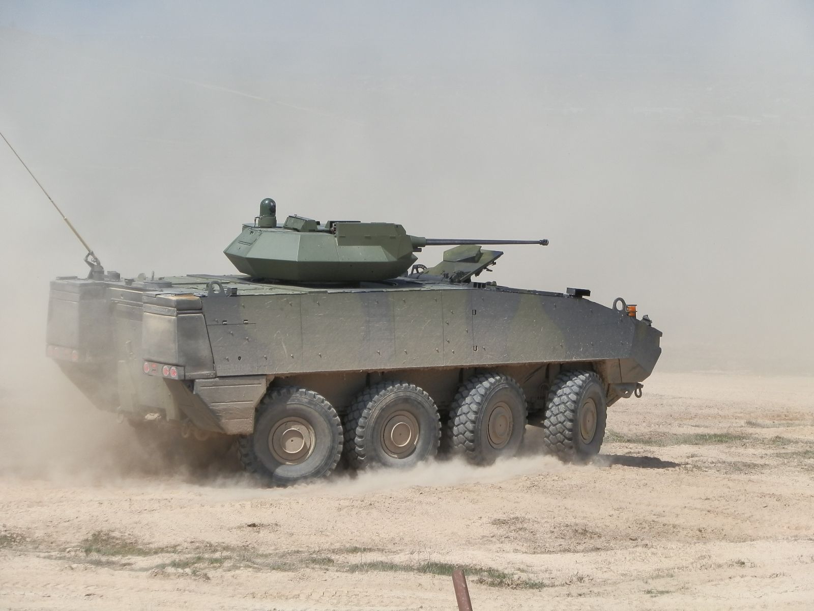 GENERAL DYNAMICS EUROPEAN LAND SYSTEMS ПРЕДСТАВИ БРОНИРАНАТА БОЙНА ...